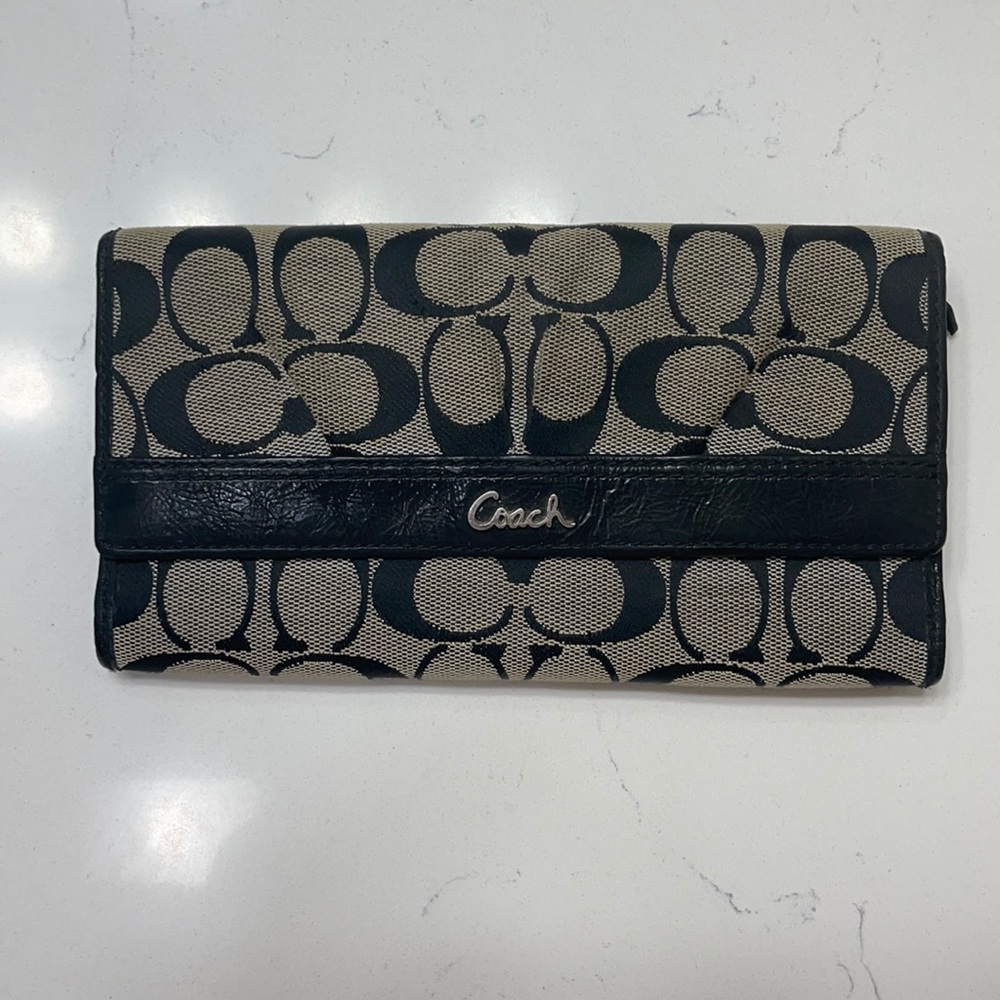 Coach wallet